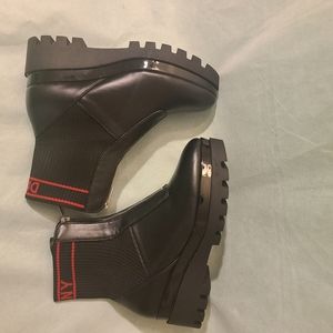 DKNY Women's Harli Black Wedge Platform Sock Logo Boots Sz 11